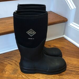 MUCK BOOTS MEN'S CHORE MET GUARD WORK BOOTS - STEEL TOE - LIKE NEW (UNISEX)